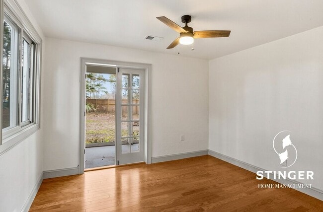 Building Photo - 38 Sundown Bend