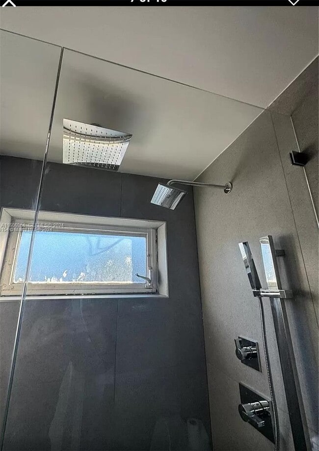 Building Photo - 110 NW 120th Terrace