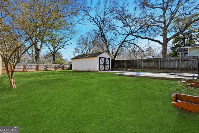 Building Photo - 310 Patterson Ave SE