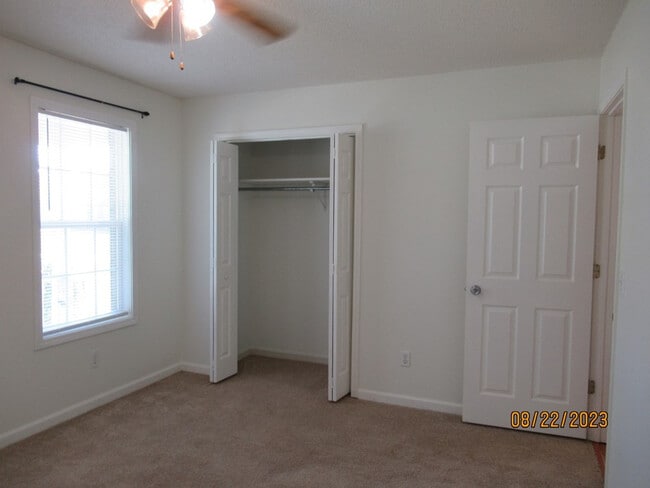 Building Photo - 6775 J J Roberts Dr