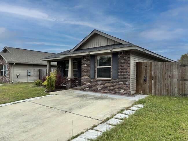 Building Photo - 5143 Carmell Ridge Cir