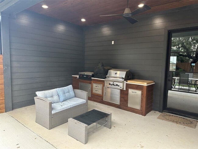 Building Photo - 4235 Eck Ln