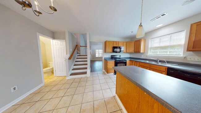 Building Photo - 10131 Ballyclare Ct
