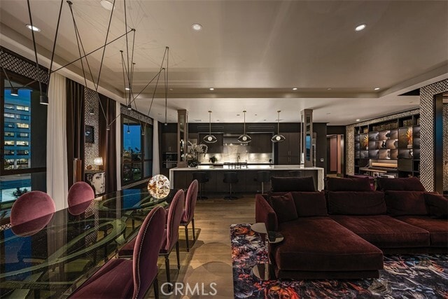 Building Photo - 1447 Santa Barbara Dr