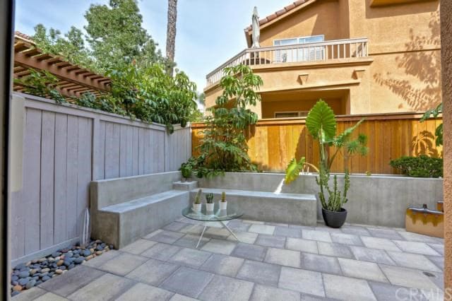 Building Photo - 35 Lighthouse Point