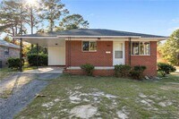 Building Photo - 1913 Corrinna St