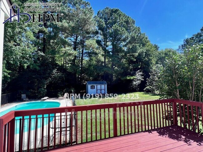 Building Photo - 4301 Ellinwood Dr