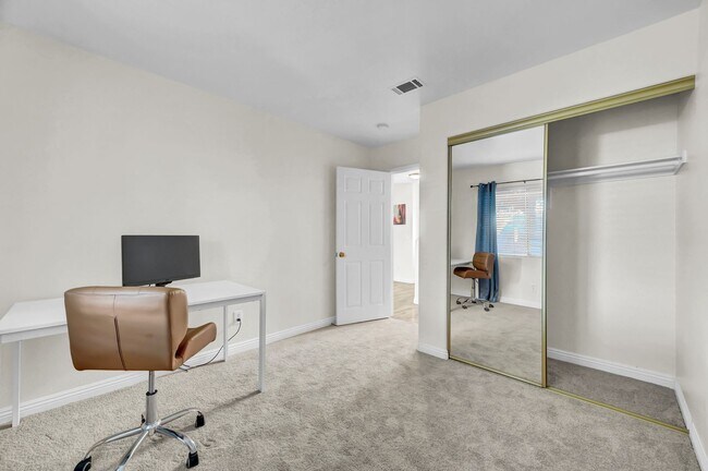 Building Photo - 3538 Casa Real Way