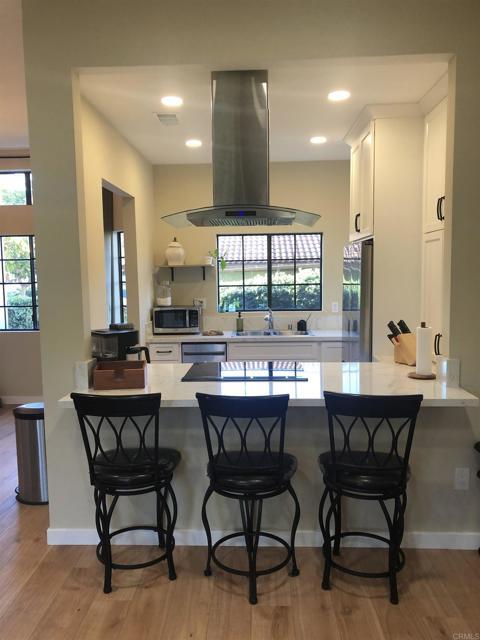 Building Photo - 2861 Andover Ave