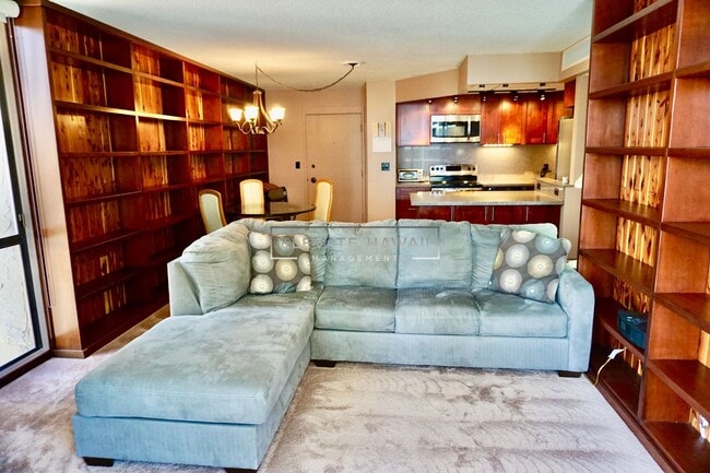 Building Photo - FULLY FURNISHED 2 BED 2 BATH IN WAIKIKI w/ CENTRAL AC & ELECTRICITY INCLUDED!