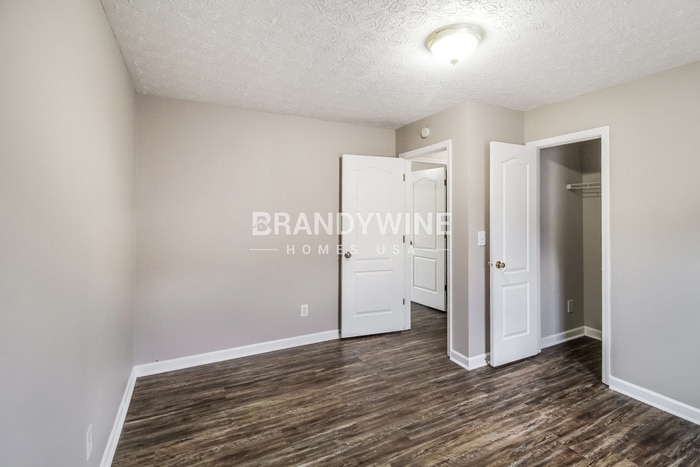 Building Photo - 2532 Brookgate Crossing