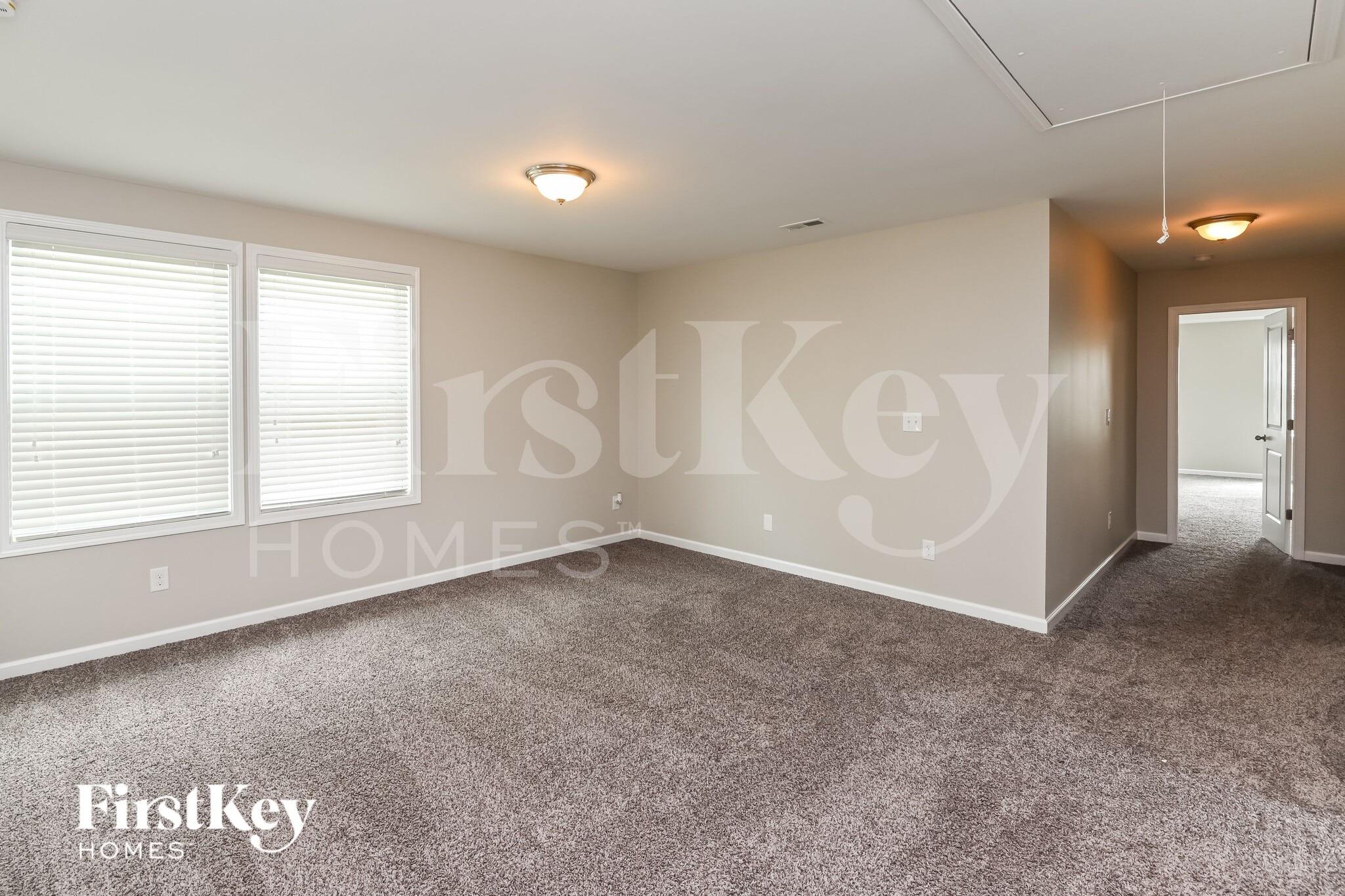 Building Photo - 9725 Rayneridge Drive