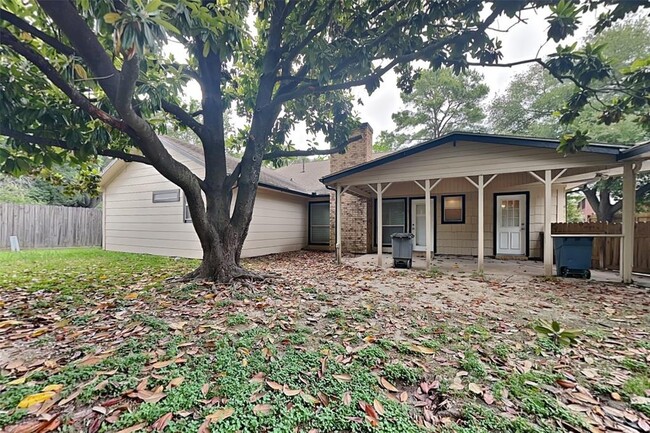 Building Photo - 8103 Silent Cedars Dr