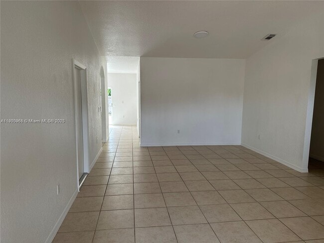 Building Photo - 9422 SW 162nd Path