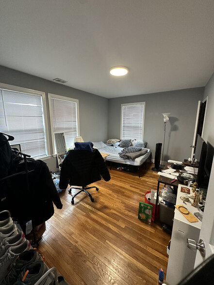 Building Photo - 36 Faneuil St