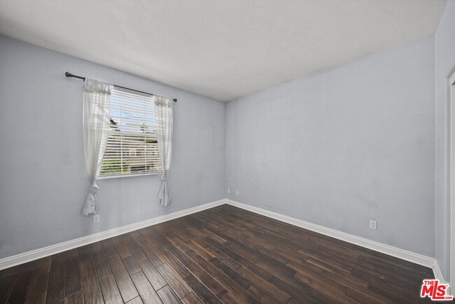 Building Photo - 28760 Bridger Ct