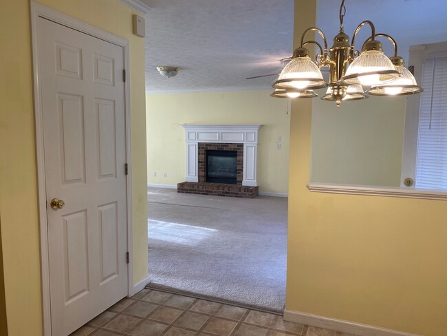 Building Photo - 8206 Gamblers Choice Trl