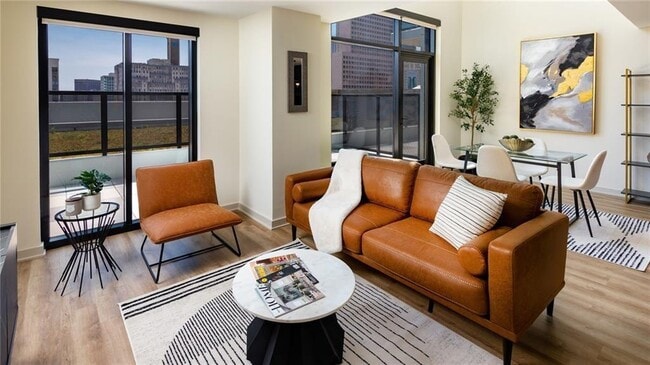 Building Photo - 161 Peachtree Center Ave NE