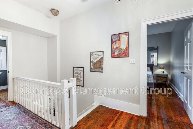 Building Photo - 625 Luttrell St