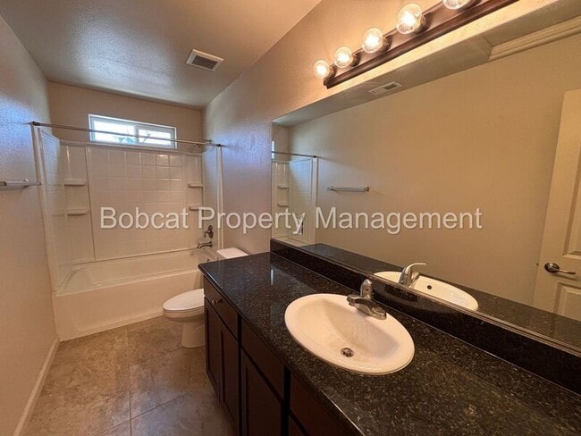 Building Photo - 825 Cassidy Ct