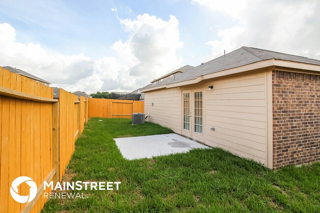 Building Photo - 9506 Olive Stone Dr