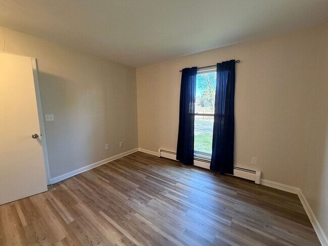 Building Photo - 8050 Niwot Rd