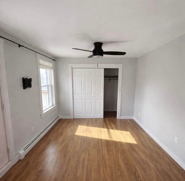 Building Photo - 22 Summer St