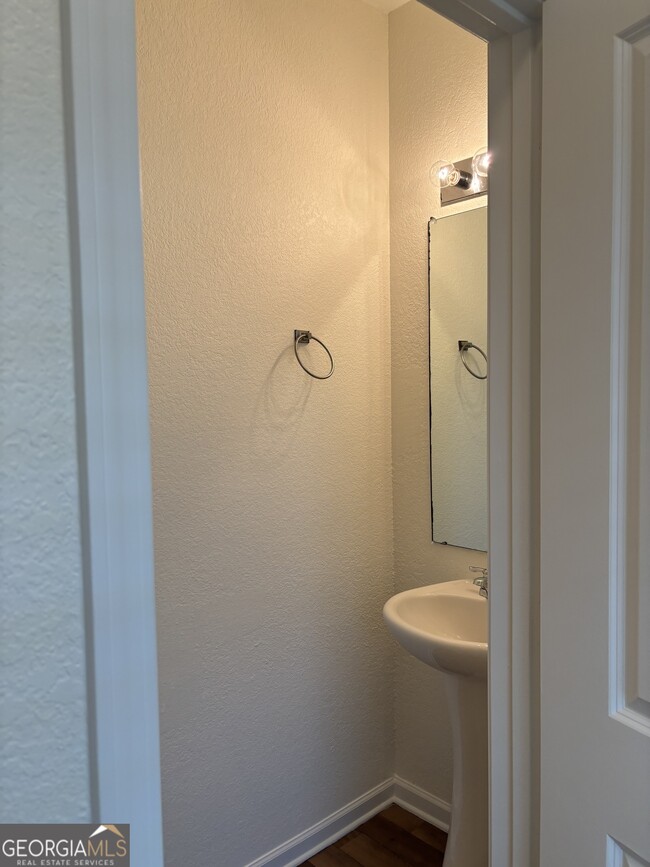 Building Photo - 283 Morning Dr