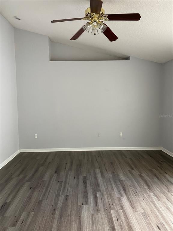 Building Photo - 2210 Nicollett Way