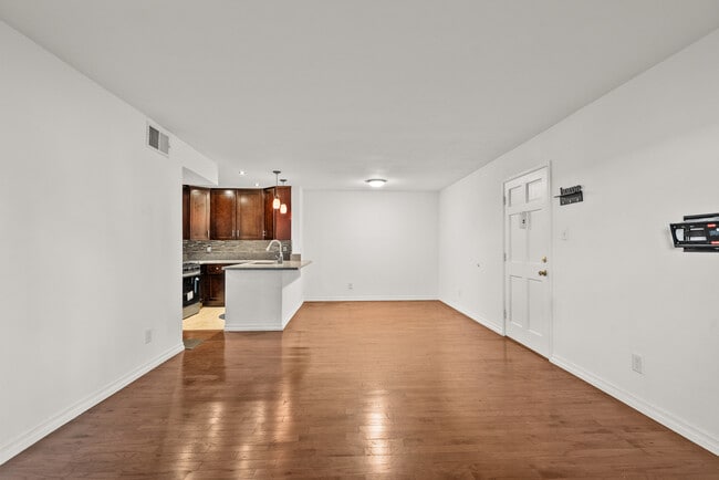 Building Photo - 5700 Etiwanda Ave