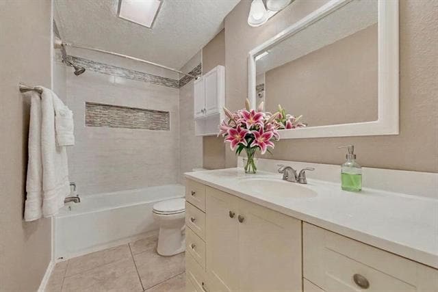 Building Photo - 4958 Briar Oaks Ln