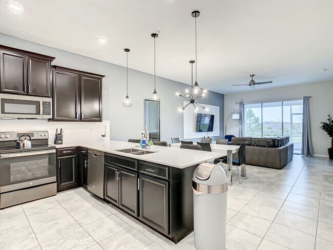 Building Photo - Beautiful 2-Bedroom, 2-Bath Furnished Condo in ChampionsGate Resort – Furniture Optional!