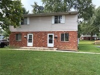 Building Photo - 4426 Cherryhurst Dr