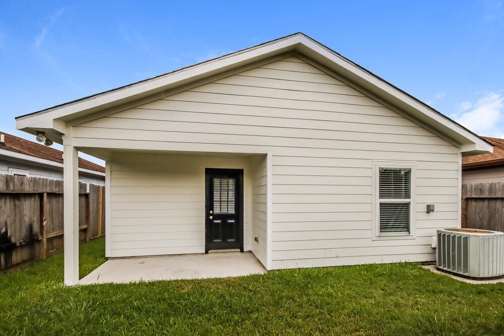 Building Photo - 12414 Shepherds Way