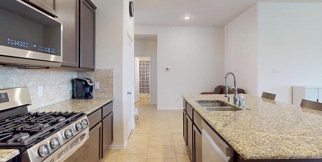 Building Photo - 4326 Barchetta Trl
