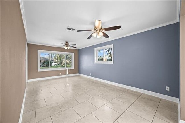 Building Photo - River Ridge Home Rental