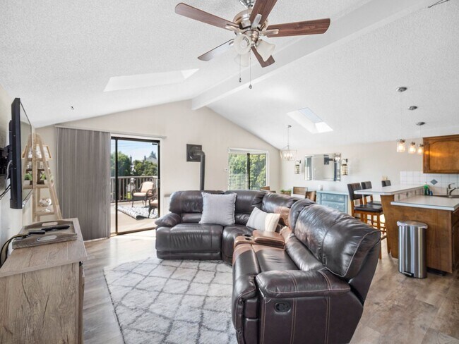 Building Photo - Spacious 2-Bedroom Home with Private Deck,...