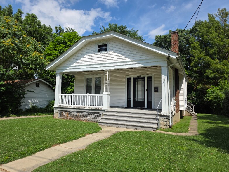 Primary Photo - 7856 Joseph St