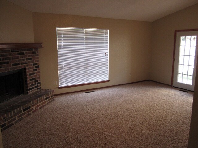 Building Photo - 2701 Pennington Ave