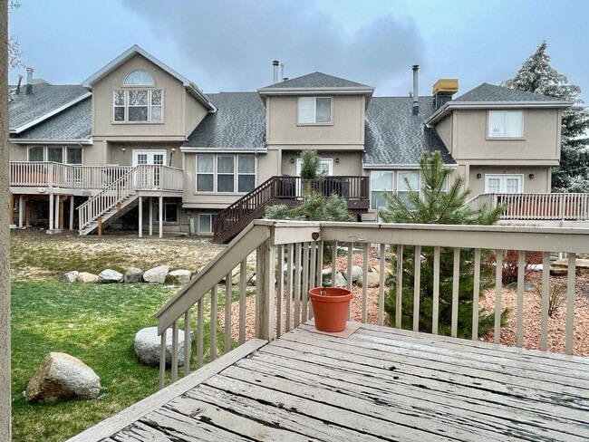 Building Photo - Spacious Townhome at Cottonwood Canyons!