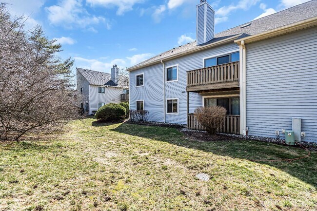 Building Photo - 2016 Aspen Dr