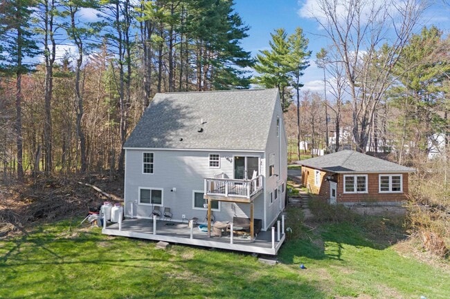 Building Photo - 7 Pheasant Run