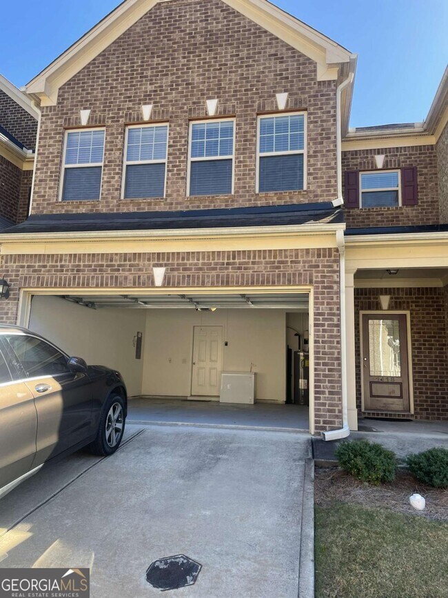 Building Photo - 1418 Haynescrest Ct