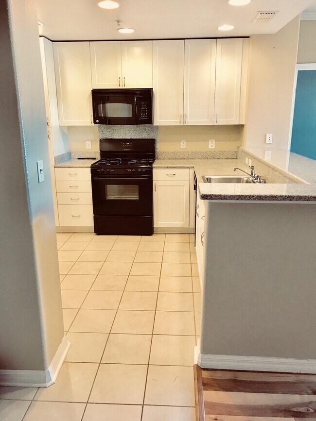 Building Photo - 3901 Lick Mill Blvd