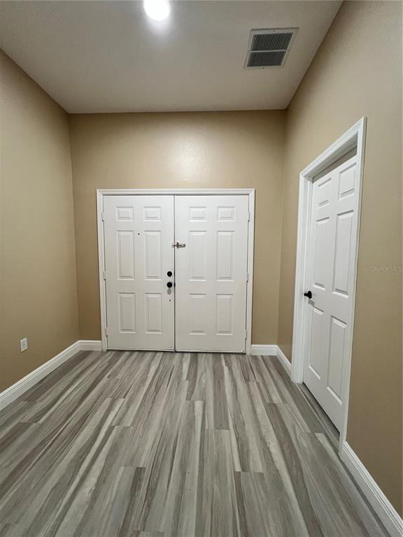 Building Photo - 4776 Cumbrian Lakes Dr