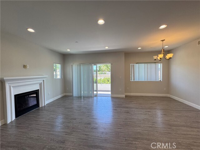 Building Photo - 5432 Hermitage Ave