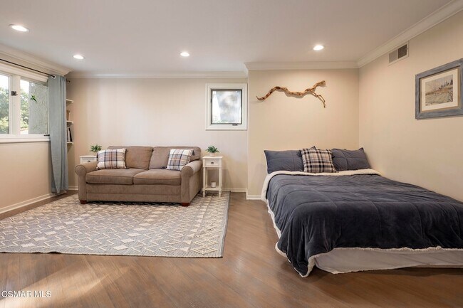 Building Photo - 4525 Rayburn St