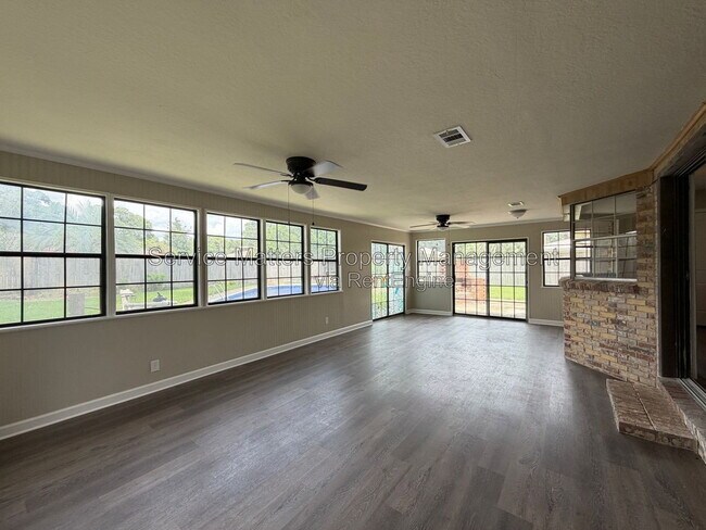 Building Photo - 5012 Midas Rd