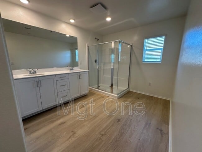 Building Photo - 26170 Gentry Ave