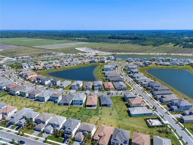 Building Photo - 15000 RedCove Pl